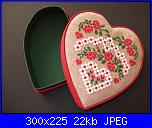 punto croce ed hardanger-scatola-cuore-hardanger-isa-v1a-jpg